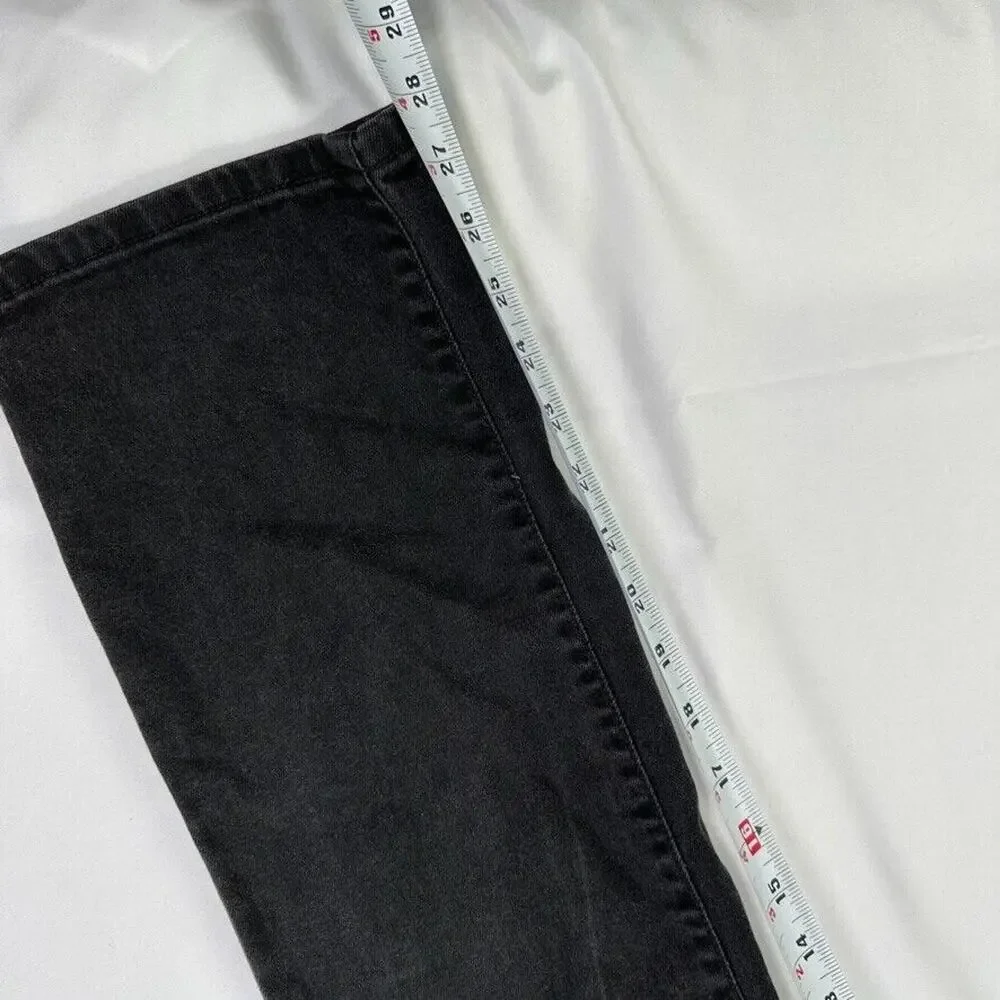 Levi's 505 Jeans Black Straight Leg 5 Pocket Design Zip Button Rivets Belt Loops